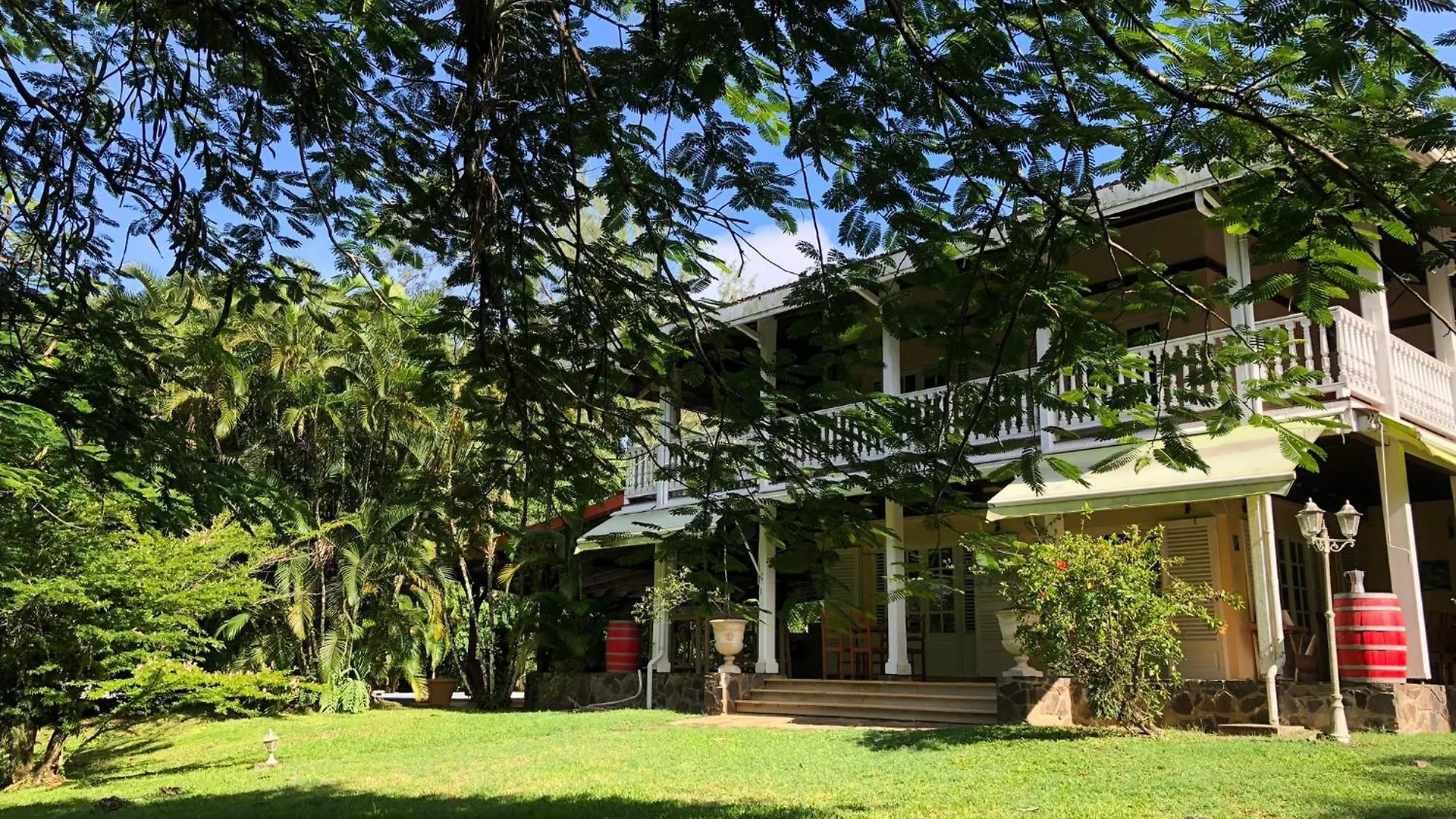 Bed & Breakfast Between Us : Chambres D'Hotes A Saint Joseph